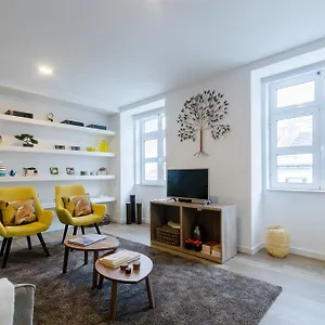 https://the-loghouse.hotels-lisbon-portugal.com